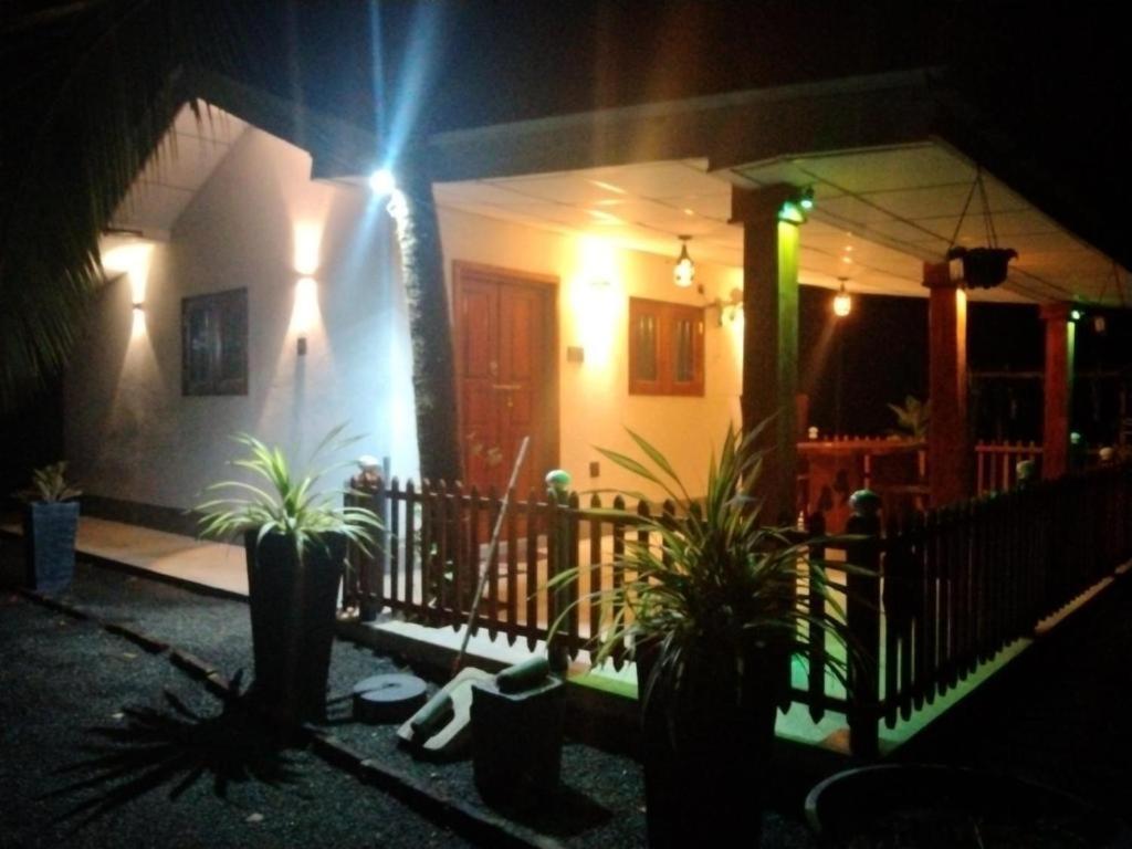 Lovers Green Villa Матара Экстерьер фото